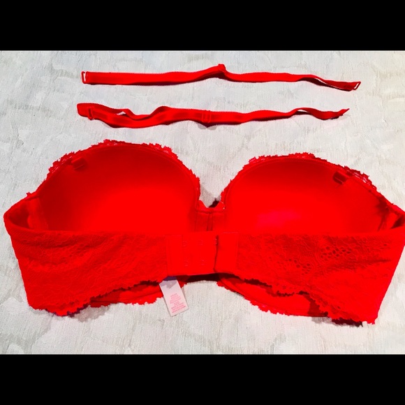 VS Strapless Convertible Lace Bra - Picture 7 of 7